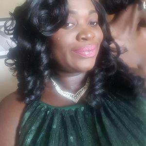 Meet your Posher, Afia